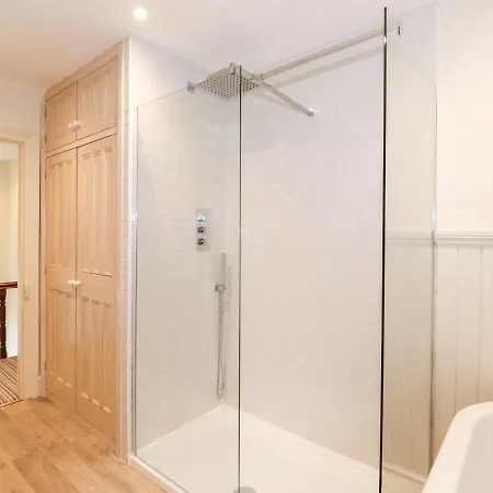 Rose At Troutbeck * Windermere